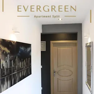 Evergreen , Spalato Croazia
