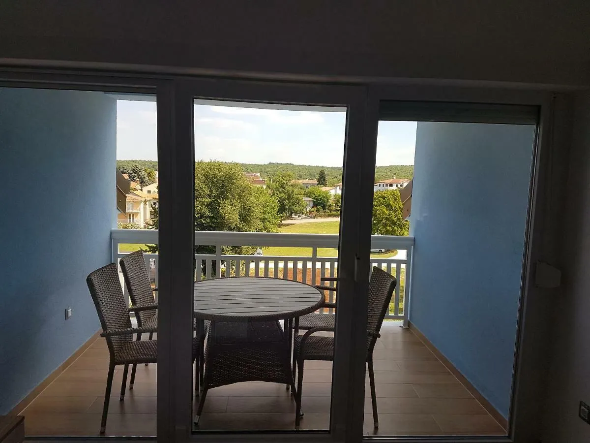 פונטנה Apartmani Ivkovic דירה
